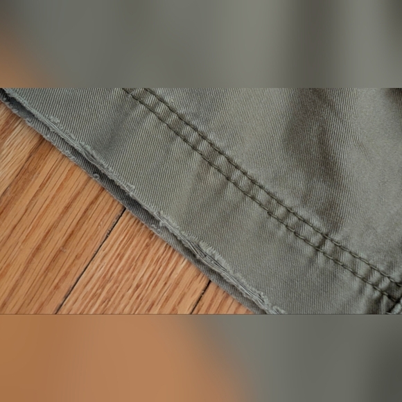 Signature by Levi Strauss Men's Cargo Shorts - Olive - Picture 2 of 4